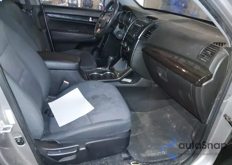 2013 Kia Sorento Lx из США, поврежденный, VIN 5XYKT3A17DG362240